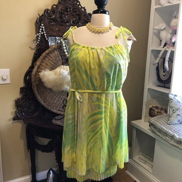Lane Bryant Dresses & Skirts - Lane Bryant 22-24 Green & Yellow Summer Dress!